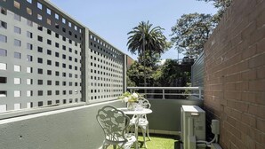 Apartment, 1 Bedroom, Balcony, City View | Balcony
