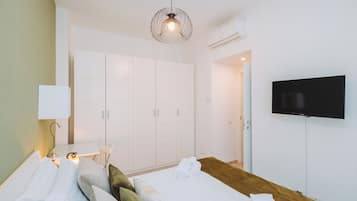 1 Schlafzimmer, BĂŒgeleisen/BĂŒgelbrett, WLAN, BettwĂ€sche