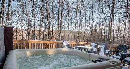 A Wonderful Vacation Home Set in the Woods with Unique Envelope Architecture