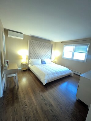 1 bedroom, WiFi - Charming Lake house with WiFi and AC in Sparta (Sparta)