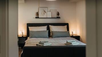 1 bedroom, iron/ironing board, travel cot, free WiFi