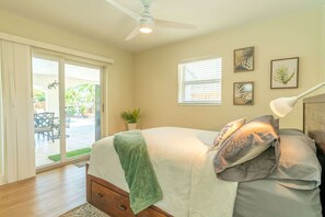 4 bedrooms, desk, iron/ironing board, travel cot