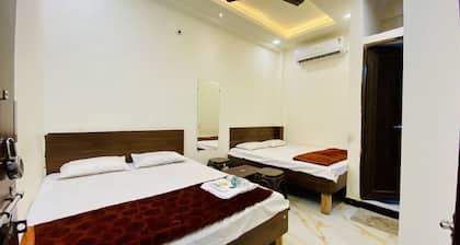 Hotel Shree Gajanand Palace