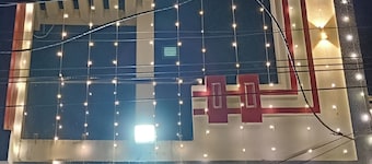 Hotel Shree Gajanand Palace