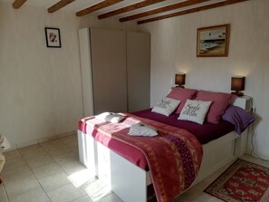 2 slaapkamers, gratis wifi, beddengoed