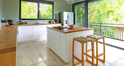 Villa mit 6 SZ, Sauna, Garten und Parkplatz nahe Arcachon-Becken