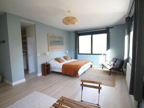 6 bedrooms, free WiFi