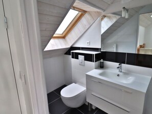 Bathroom - Charming house in Groix, 2 bedrooms (Groix)