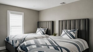 5 slaapkamers, reisbedje, gratis wifi, beddengoed