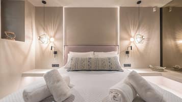 Apartment Ground Floor | 1 bedroom, premium bedding, in-room safe, soundproofing