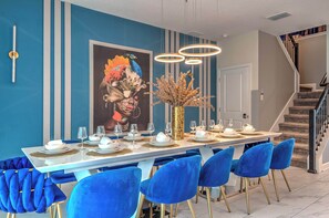 Dining - 2852 Ultimate Retreat for your family 9 Bedrooms! (Kissimmee)