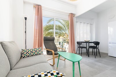 Nice Apartment by the Beach