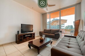 2 bedrooms, Internet