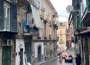 منوع