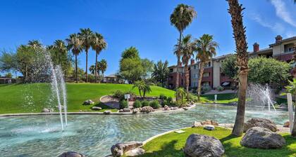 Walk to Papago Park: Condo in Phoenix