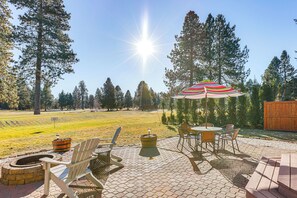 House (4 Bedrooms) | Interior - Bend Golf & Country Club Vacation Home (Bend)