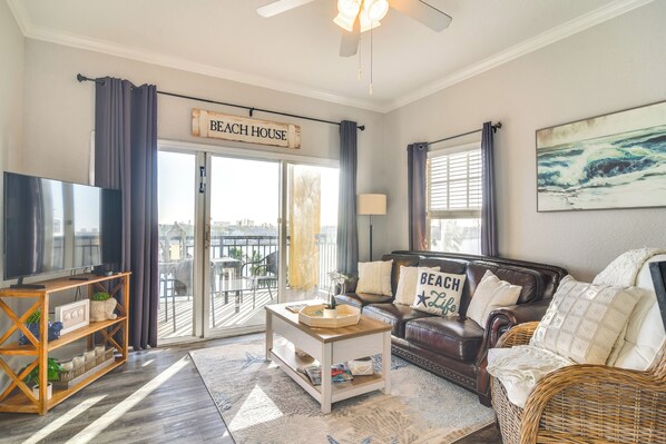 Apartment (2 Bedrooms) | Front of property