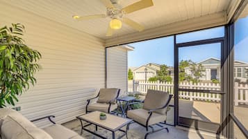 Nhà (2 Bedrooms) | Nội thất