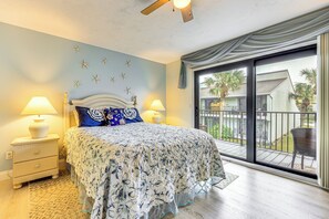 Interior - Community Pool: St Augustine Condo Near Beaches (St. Augustine)
