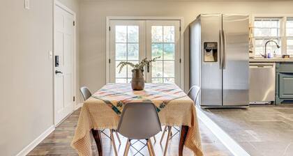 4 Mi to Dtwn: Home w/ Fire Pit in Greenville