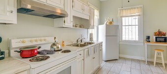 Walk to Riverfront Park: Updated Home in Columbus!