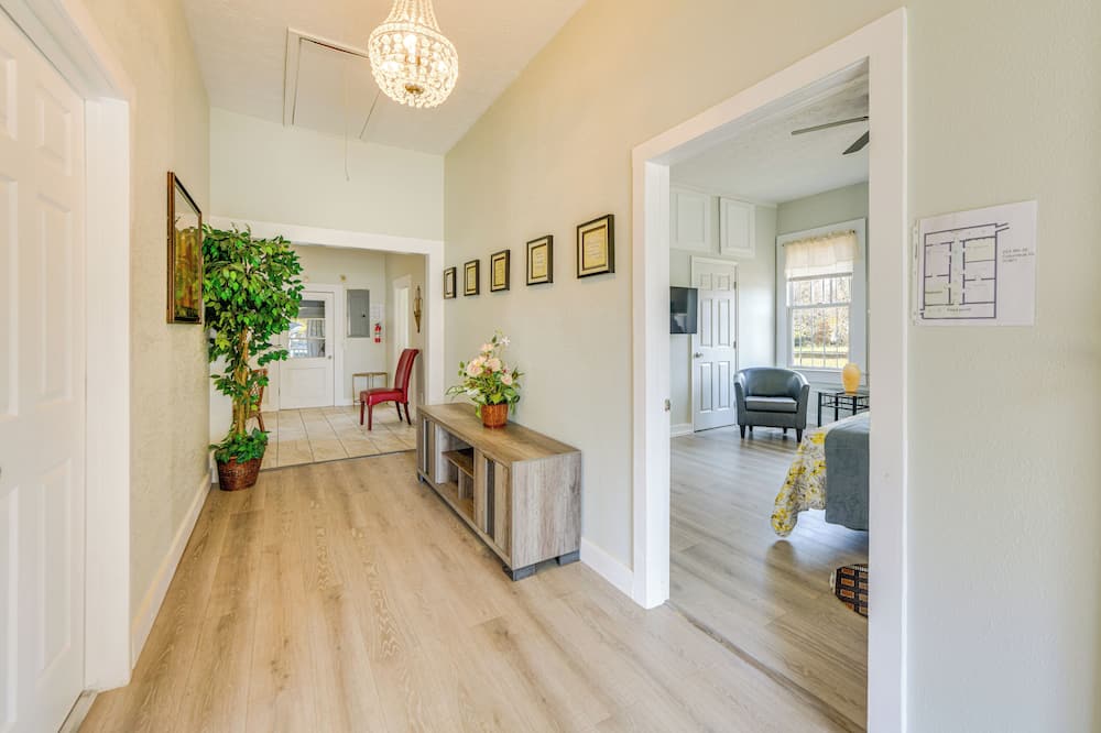 Walk to Riverfront Park: Updated Home in Columbus! - Phenix City, AL
