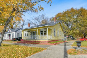 Interior - Walk to Riverfront Park: Updated Home in Columbus! (Columbus)