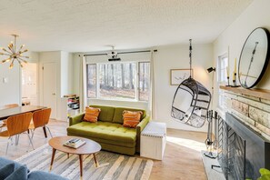 House (2 Bedrooms) | Interior - Mtn Views + On-site Hiking Trails: Catskills Cabin (Round Top)