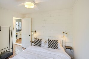 House (2 Bedrooms) | Interior - Mtn Views + On-site Hiking Trails: Catskills Cabin (Round Top)