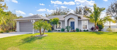 House (3 Bedrooms) | Front of property