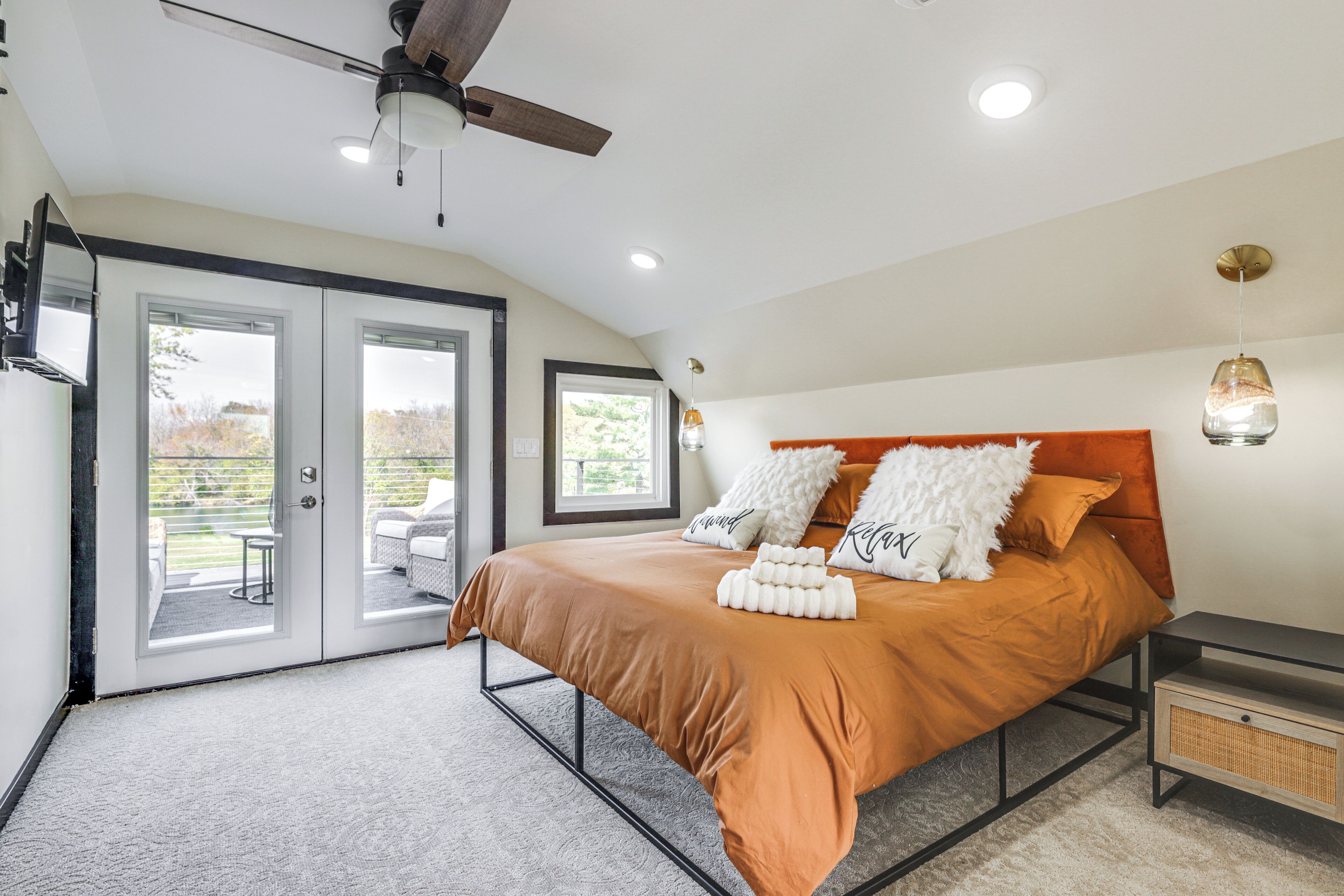 House (1 Bedroom) | Interior