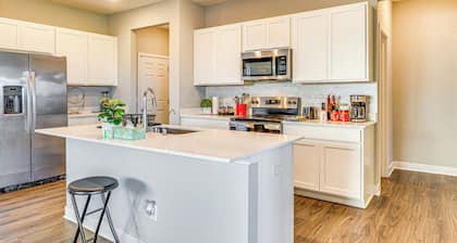 Indiana Home < 1 Mi to Proctor Park!