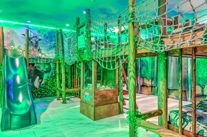 Casa | 9 dormitorios y Internet