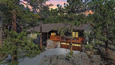 New Listing! Mountain Forest Scenic Home - Hot Tub