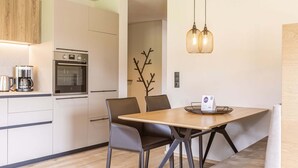 Ảnh chưa phân loại, 5 trong số 20 ảnh, nút