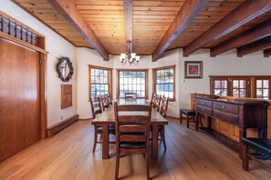 Dining - Amazing Zephyr Cove Mansion, The best place for a family vacation!  (ZC1211) (Glenbrook)