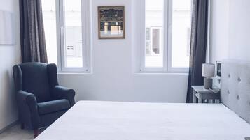 2 chambres, fer et planche Ă repasser, Wi-Fi, draps fournis