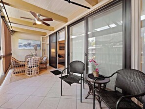 Interior - The Coco Love Shack S (Kailua-Kona)