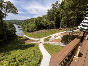 Maison, 5 chambres | Terrain de lâhĂ©bergement