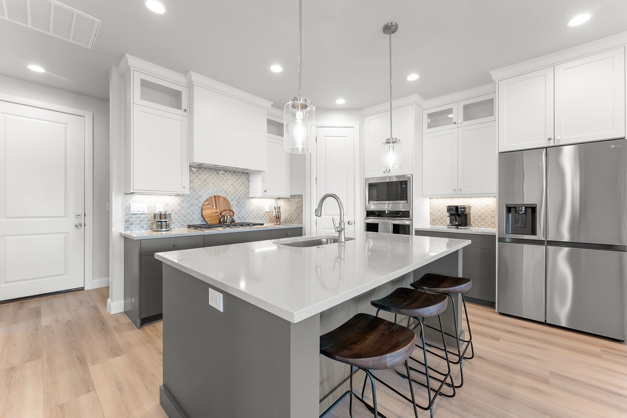 Townhome, 5 Bedrooms | Private kitchen | Coffee/tea maker, fridge, oven, toaster