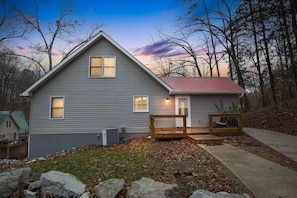 House, 5 Bedrooms | Exterior - Deerfield Hideaway At Old Smokey 5 Bedroom Home (La Follette)