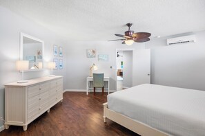 1 bedroom, desk, iron/ironing board, free WiFi