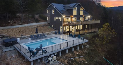 Van Kirk Cove – 6 BDR Stunner!