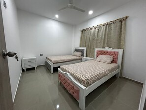 2 bedrooms, bed sheets