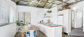 Unit 11 Point Lookout Beach Resort