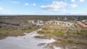 Exterior - Amazing Gulf Views Newly Remodeled 2 bedroom, 2 bath condo (Sanibel)