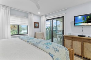 2 bedrooms, iron/ironing board, free WiFi, bed sheets - Amazing Gulf Views Newly Remodeled 2 bedroom, 2 bath condo (Sanibel)