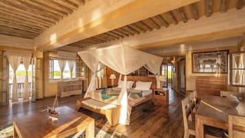 5 dormitorios, tabla de planchar con plancha, wifi y ropa de cama