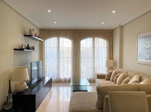 TV - Cozy Corner in Benahavís EUC20 (Benahavís)