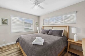 4 bedrooms, iron/ironing board, free WiFi, bed sheets - 2145 Seville | Exclusive Peninsula Point Retreat Steps to Sand (Newport Beach)